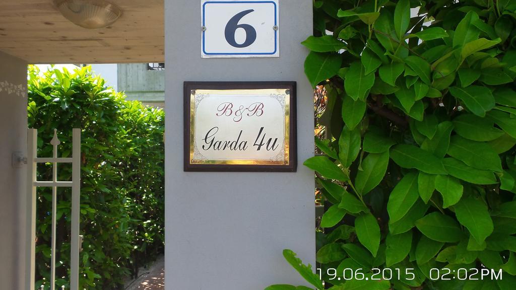 B&B Garda 4U เดเซนซาโนเดลการ์ดา ภายนอก รูปภาพ
